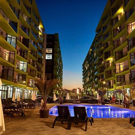 Vintage Breeze Apartment - Spa Pools Resort Mamaia Exterior foto