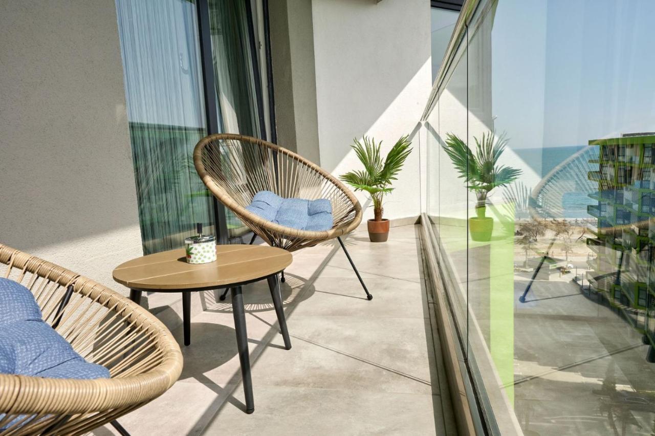 Vintage Breeze Apartment - Spa Pools Resort Mamaia Exterior foto
