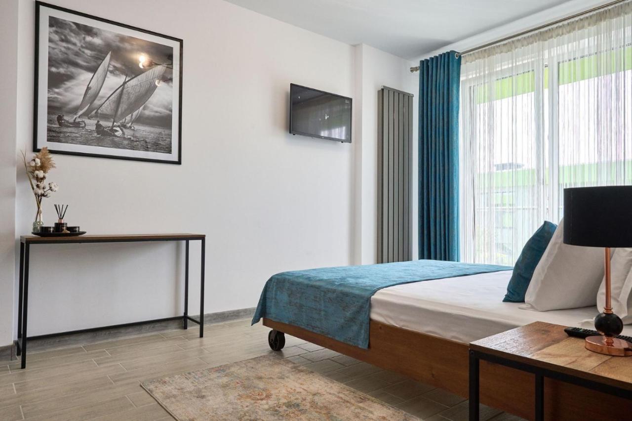 Vintage Breeze Apartment - Spa Pools Resort Mamaia Exterior foto